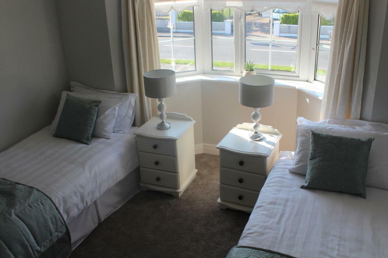 Вилла 5 Mins Walk To Carrick - Sleeps 12 - Off Road Parking - Modern House Экстерьер фото