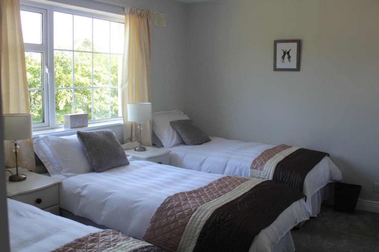 Вилла 5 Mins Walk To Carrick - Sleeps 12 - Off Road Parking - Modern House Экстерьер фото
