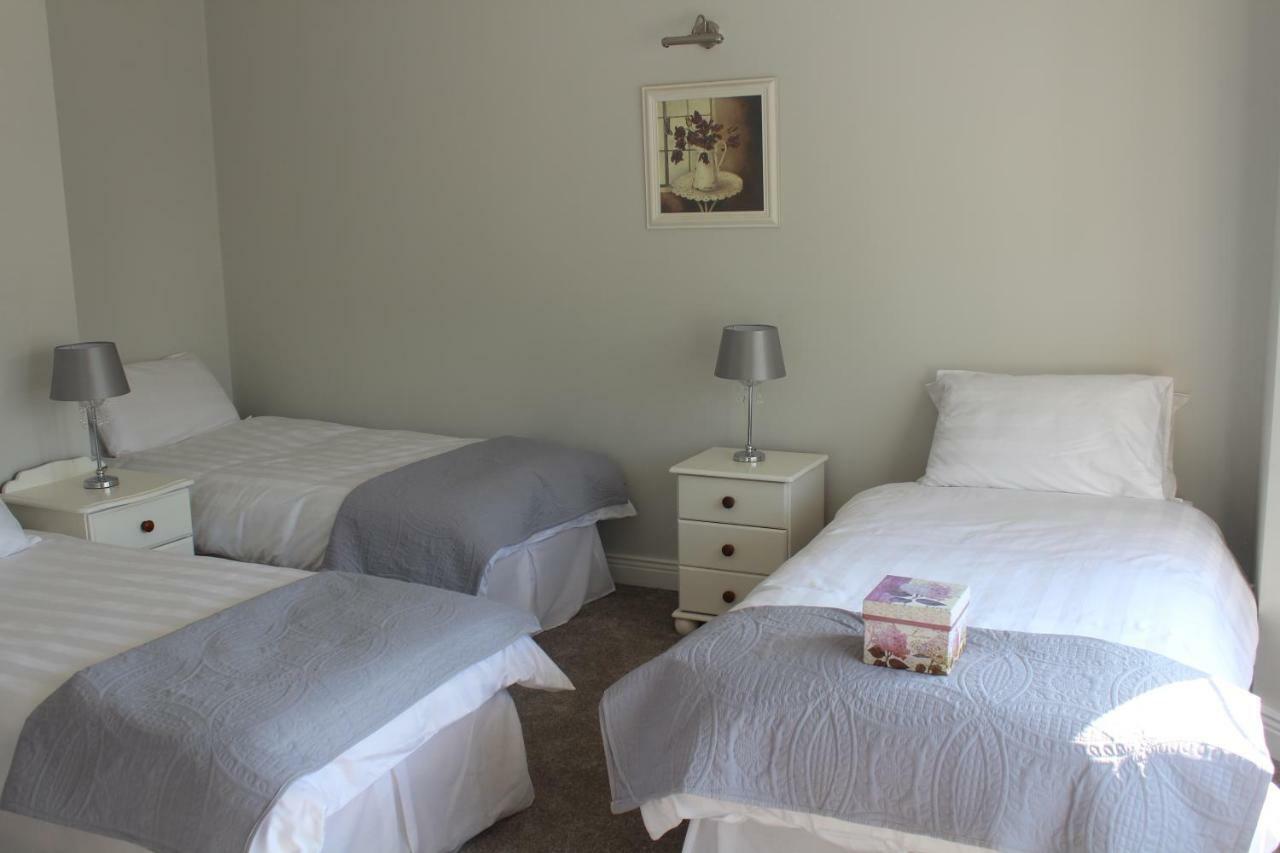 Вилла 5 Mins Walk To Carrick - Sleeps 12 - Off Road Parking - Modern House Экстерьер фото